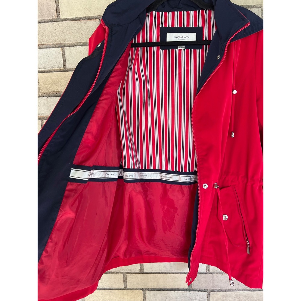 Liz Claiborne Red Hooded Anorak Jacket Navy Trim Nautical Medium Petite MP - Picture 5 of 7